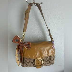 Coach Bleecker Legacy Buckle Leather Flap Shoulder Bag Y2K Vintage